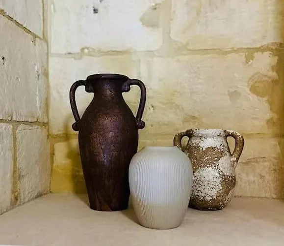 85, Floriana Studio